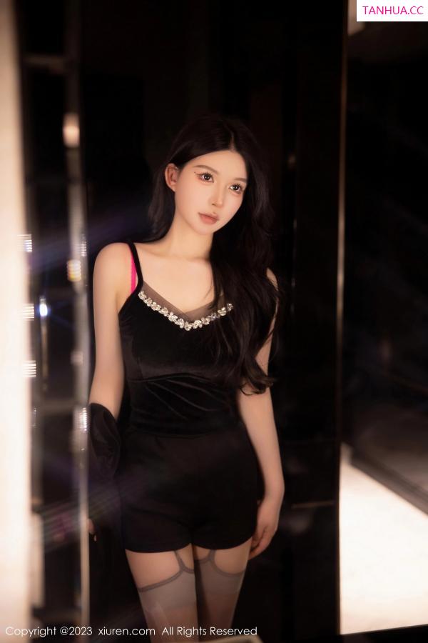   [XiuRen]高清写真图 2023.02.24 No.6317 林珊珊 美臀灰丝第71张图片